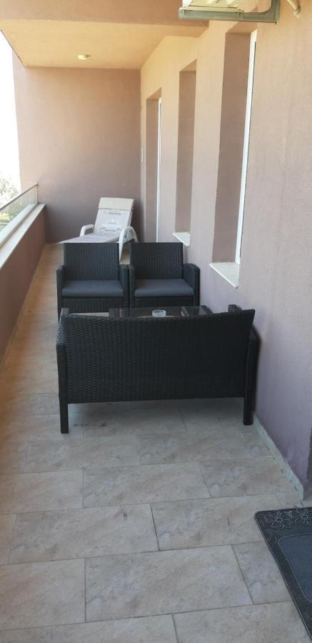 Ayka Apartment Mamaia Exterior foto